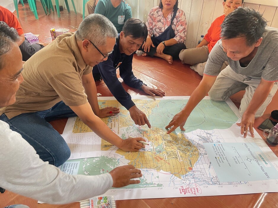 Planning with community in Kutim