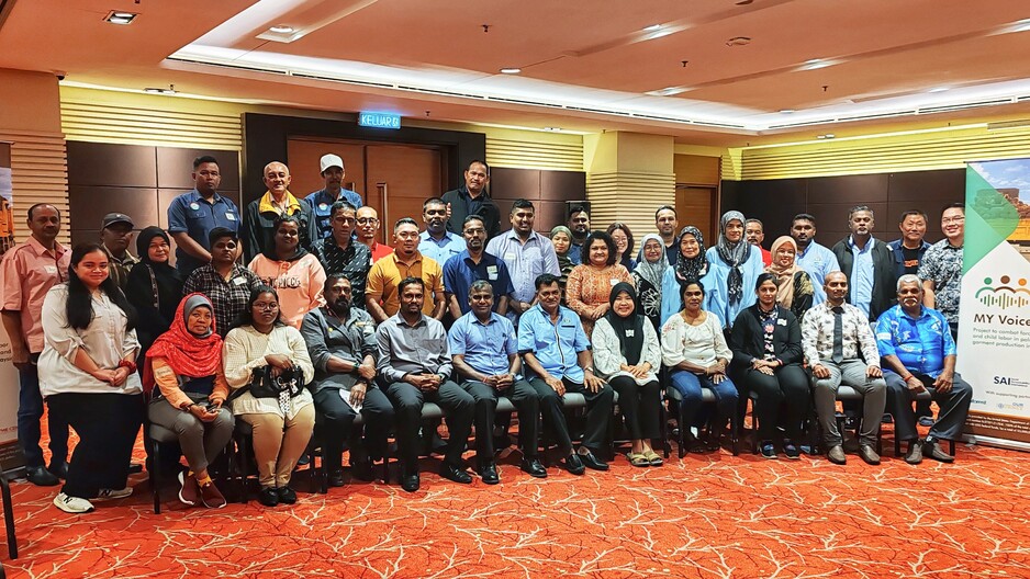 Group photo NUPW ToT